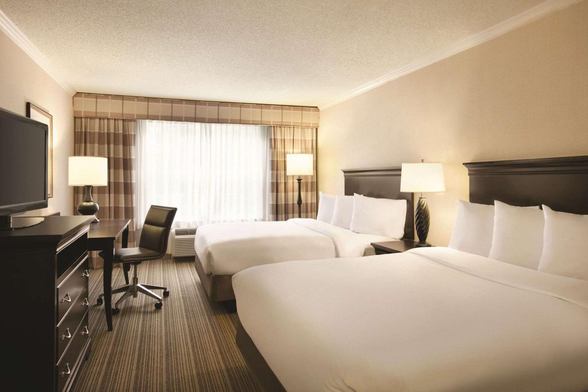 Country Inn & Suites By Radisson, Atlanta Airport North, Ga Hapeville Exterior foto