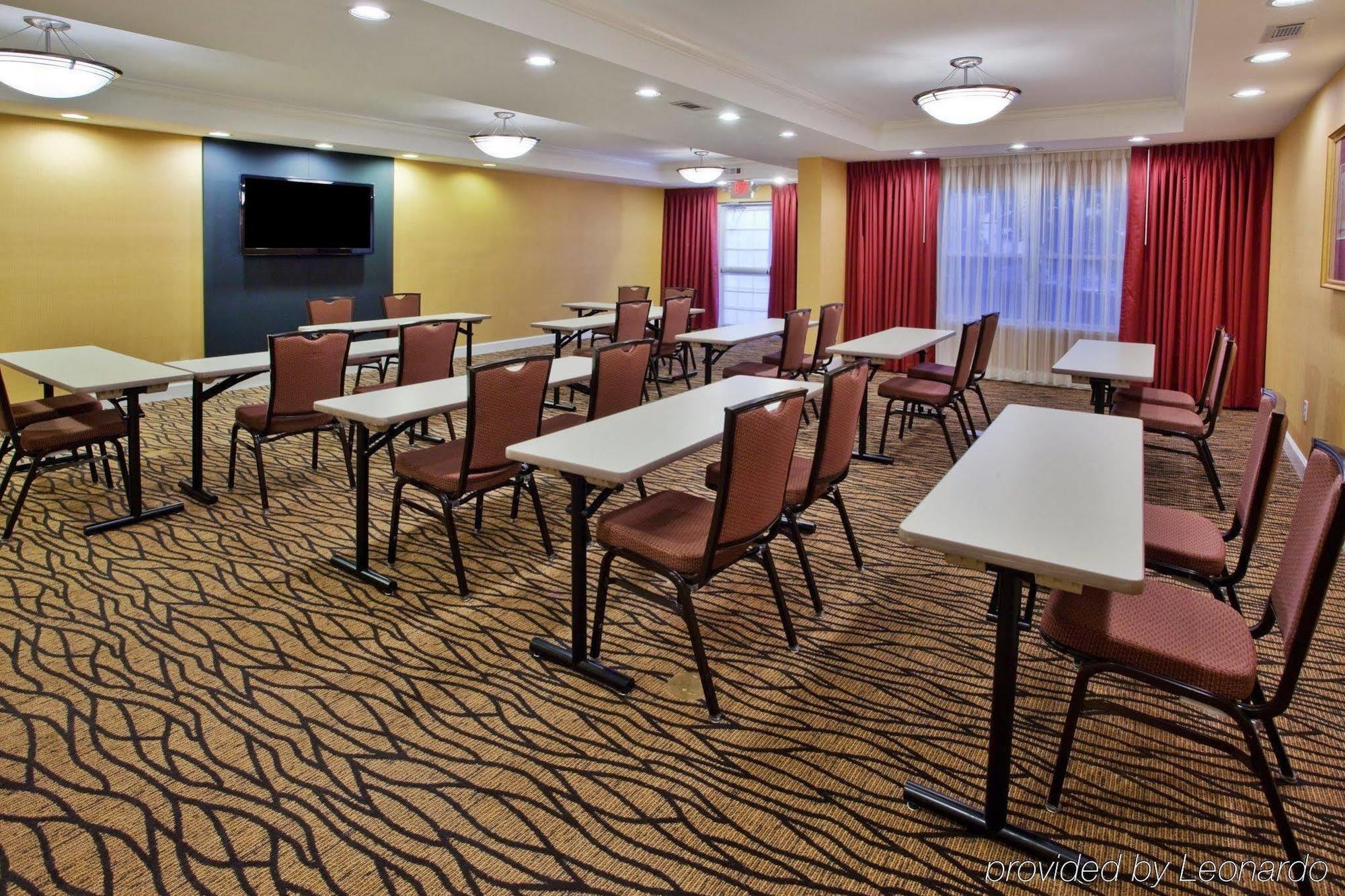 Country Inn & Suites By Radisson, Atlanta Airport North, Ga Hapeville Exterior foto