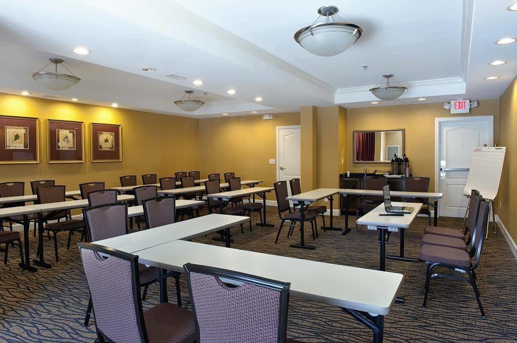 Country Inn & Suites By Radisson, Atlanta Airport North, Ga Hapeville Exterior foto